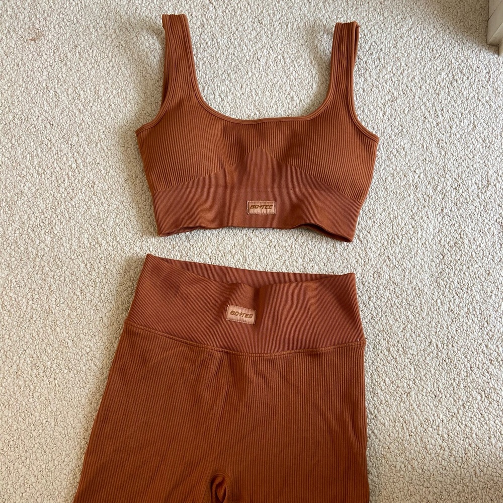 Bo+Tee Ribbed Scooped Neck Sports Bra and Shorts